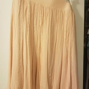 Torrid embroidered skirt